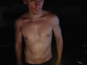 Rayzel31 Chaturbate stream image from October 25, 2025