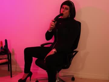 Sweet_Bella16 Chaturbate stream image from October 25, 2025