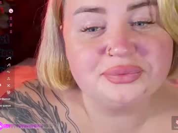 Zarareign_ Chaturbate stream image from October 25, 2025