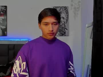 Juanjo_Ferrari Chaturbate stream image from October 25, 2025
