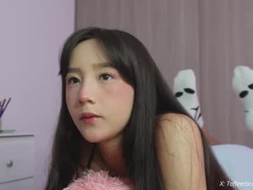 Sophie_Lii Chaturbate stream image from October 25, 2025
