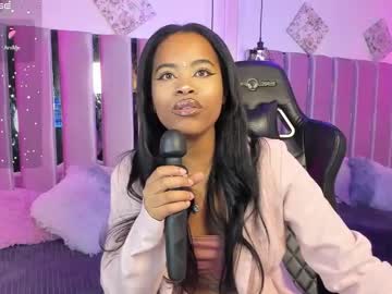 Angelsmia_ Chaturbate stream image from October 25, 2025