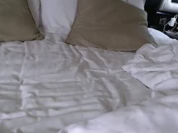 Fuckmesweetass Chaturbate stream image from October 25, 2025