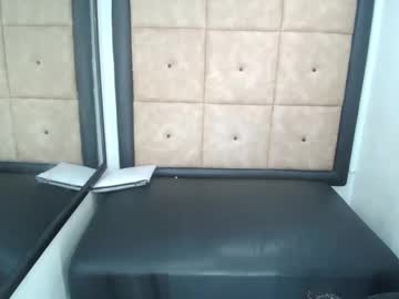 Jessivalentin Chaturbate stream image from October 25, 2025