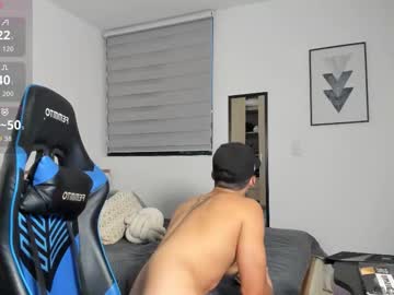 Mateoleone Chaturbate stream image from October 25, 2025