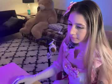 Piperisyourho Chaturbate stream image from October 25, 2025