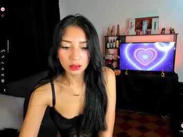 Lunita_13 Chaturbate stream image from October 26, 2025