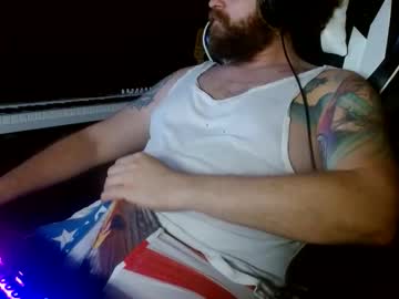 Beardbellyandtattoos Chaturbate stream image from October 26, 2025