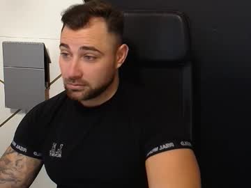 Duncanstones Chaturbate stream image from October 26, 2025