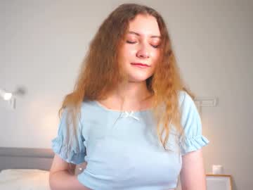 Hasta_La_Kissy Chaturbate stream image from October 26, 2025