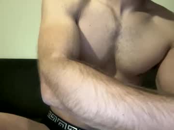 Sissymuscle Chaturbate stream image from October 26, 2025