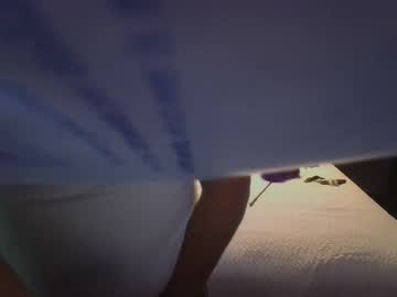 Smokeingbitch420 Chaturbate stream image from October 26, 2025
