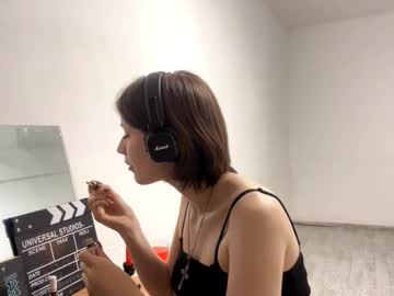 Samdenafo Chaturbate stream image from October 26, 2025