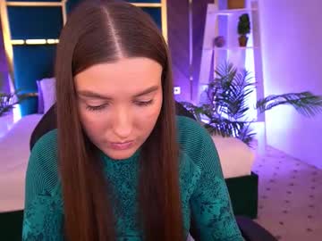 Ashleybaee Chaturbate stream image from October 26, 2025