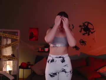 Halle_Berrry Chaturbate stream image from October 26, 2025