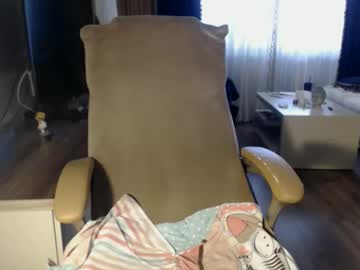 Kimlee4 Chaturbate stream image from October 26, 2025