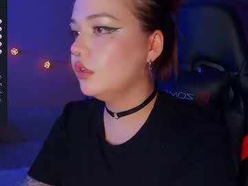Lala_Loulou Chaturbate stream image from October 26, 2025