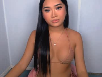Laurenfox16 Chaturbate stream image from October 26, 2025