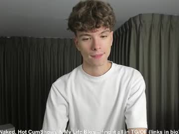 Calvin_Loves_You Chaturbate stream image from October 26, 2025