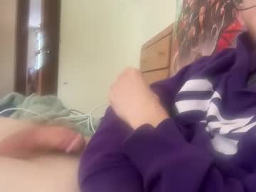 Cleatus27 Chaturbate stream image from October 26, 2025