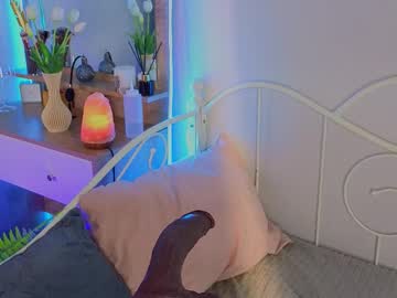 Kateblow Chaturbate stream image from October 26, 2025