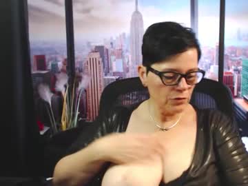 Mollysun Chaturbate stream image from October 26, 2025