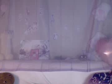 Oh_Pichuu Chaturbate stream image from October 26, 2025