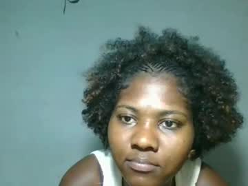 Elia011 Chaturbate stream image from October 26, 2025