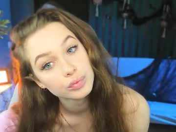 Arielsykes Chaturbate stream image from October 26, 2025