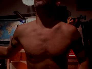 Str8foryouguy Chaturbate stream image from October 26, 2025