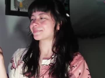 Loidjanne Chaturbate stream image from October 26, 2025