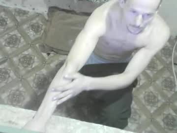 Nikolos22 Chaturbate stream image from October 26, 2025