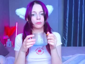 Rachelmow Chaturbate stream image from October 26, 2025