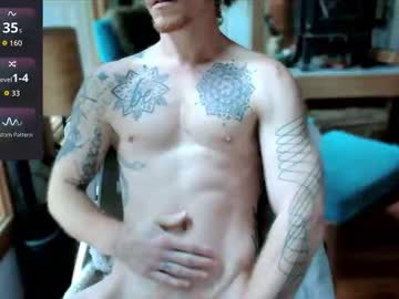 Thickred333 Chaturbate stream image from October 26, 2025