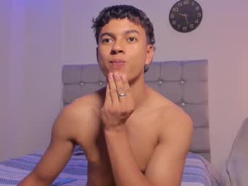 Santy_Stump Chaturbate stream image from October 26, 2025