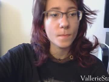Valleriestarr Chaturbate stream image from October 26, 2025