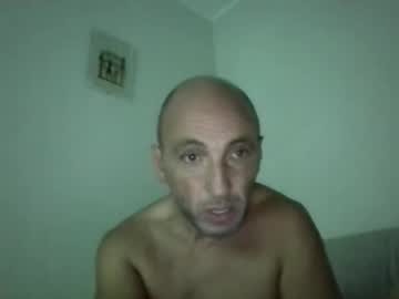 Alex120475 Chaturbate stream image from October 26, 2025