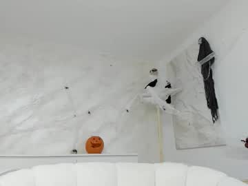 Lissababe11 Chaturbate stream image from October 26, 2025