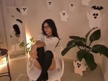Mavii__ Chaturbate stream image from October 26, 2025
