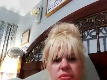 Talkwithtay14 Chaturbate stream image from October 26, 2025