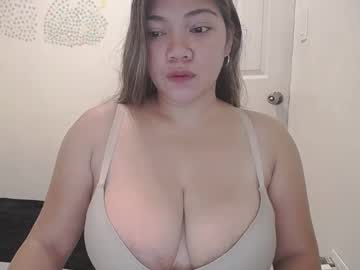 Briana_Lovexx Chaturbate stream image from October 26, 2025