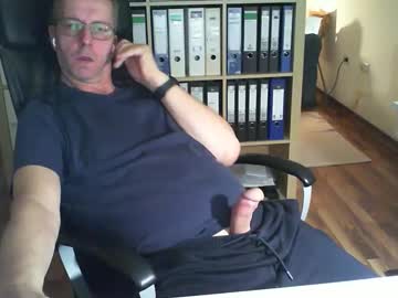 Lefti27 Chaturbate stream image from October 26, 2025