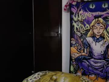 Maliceinwonderland25 Chaturbate stream image from October 27, 2025