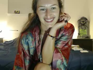 Wildrose_L Chaturbate stream image from October 27, 2025