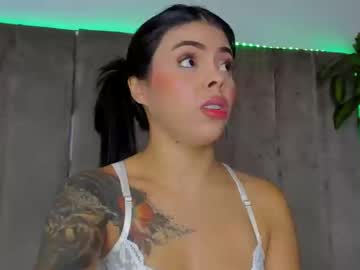 Alegrabrown Chaturbate stream image from October 27, 2025