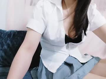 Miexue Chaturbate stream image from October 27, 2025