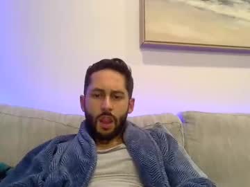 Zackyben Chaturbate stream image from October 27, 2025