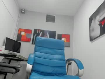 Axell_Aroon_22 Chaturbate stream image from October 27, 2025
