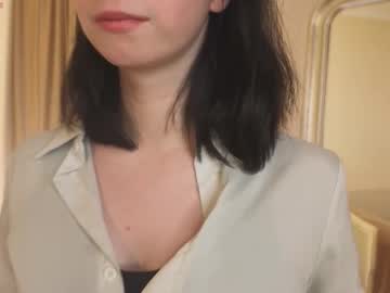 Georginatrue Chaturbate stream image from October 27, 2025