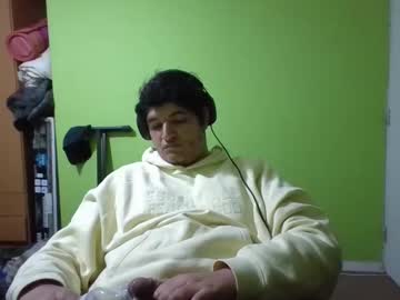 Papitowilly999 Chaturbate stream image from October 27, 2025